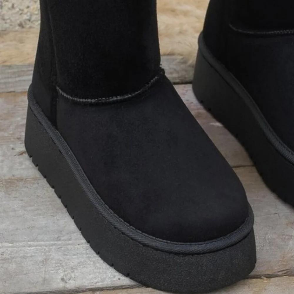 Platform Classic Short Boot Plush Faux Fur Vegan Suede Chunky Lug Winter Shoes